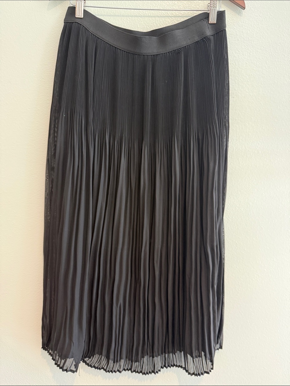 JM Collection Black Pleated Midi Skirt